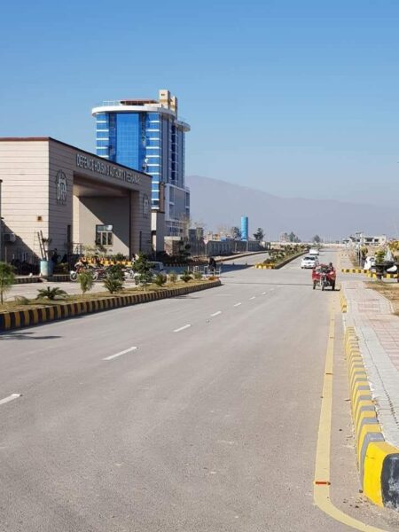 Requered 1 kanal house for rent in hayatabad phase 1,2,3, in peshawar