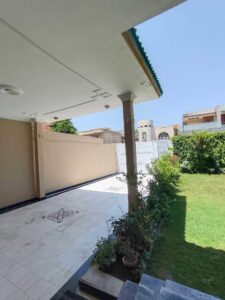 1 Kanal single story in Hayatabad phase 2 with luxury kitchen for sale