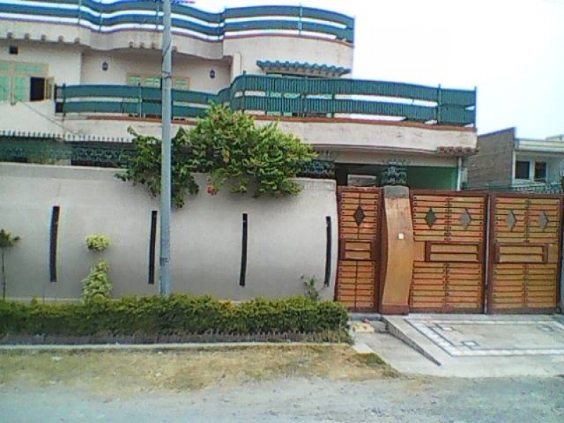 10 Marla House Askari 6 Peshawar | Double Storey House for Sale
