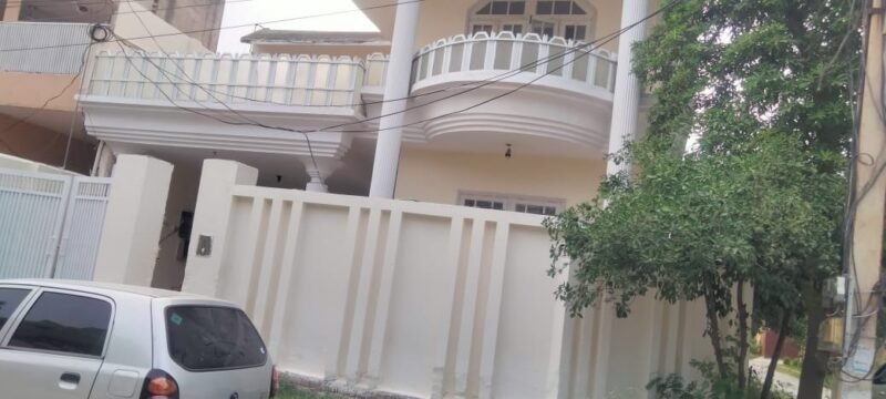 10 Marla house for rent in hayatabad Peshawar